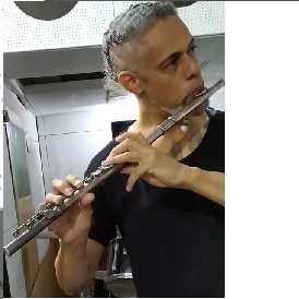 PauloFlauta.jpg